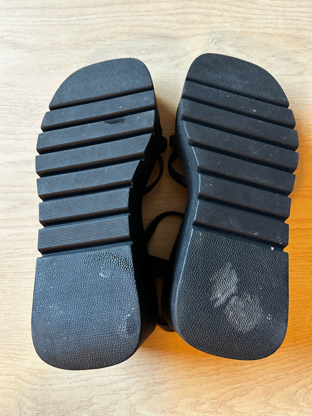 Madden Girl Women’s Black Strappy Square-Toe Heeled Sandals Size 9 - Picture 7 of 7